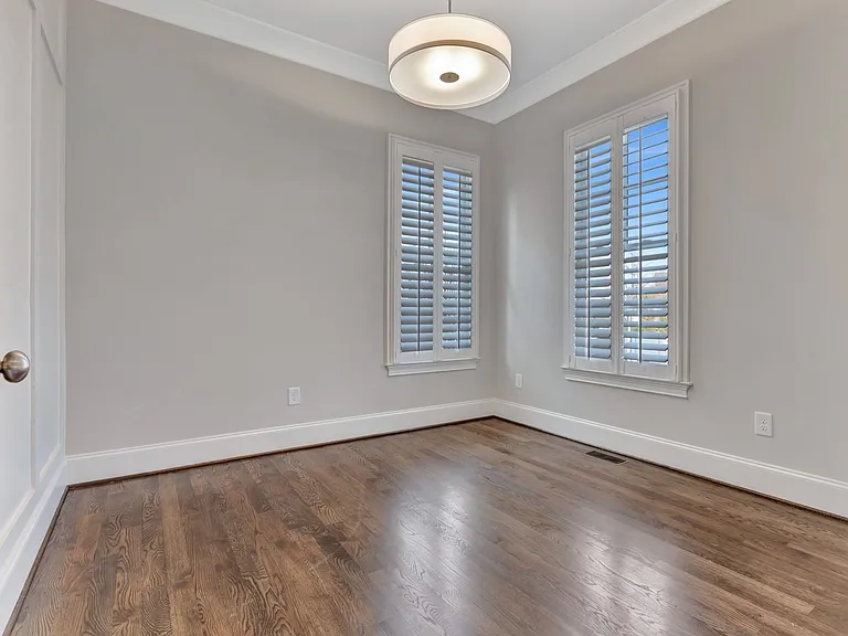 4031 General Martin Ln — Photo 20
