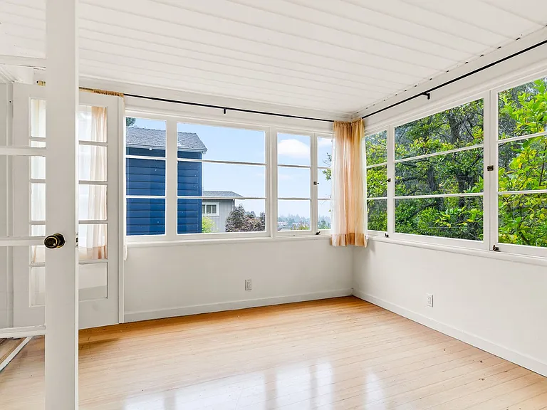 6857 Armour Dr — Photo 19