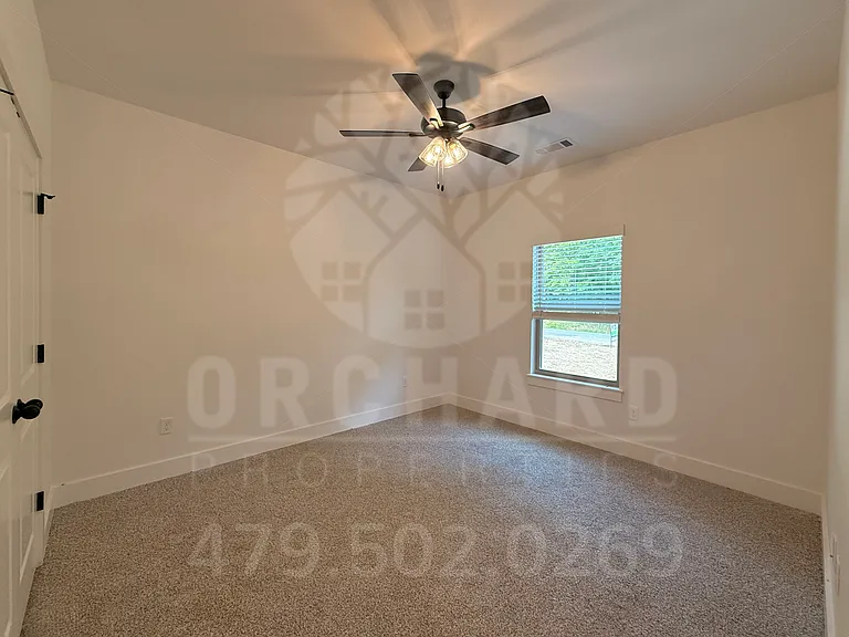 66 Ruthwell Dr — Photo 18