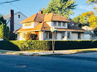 123 William St, Hempstead, NY 11550