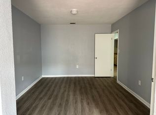 2301 Bay Dr #2, Largo, FL 33770