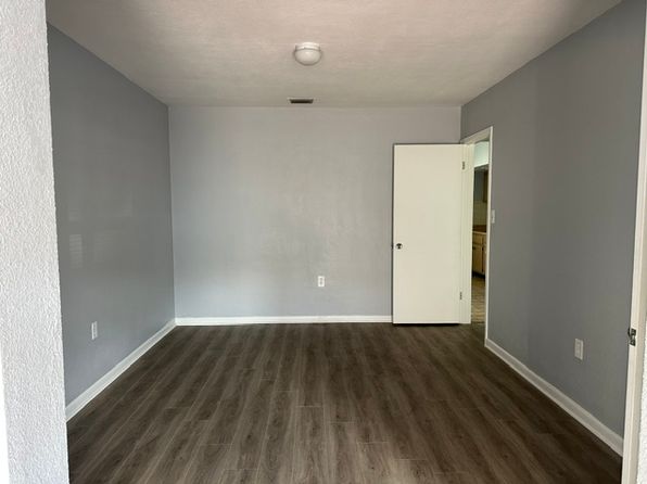 2301 Bay Dr #2