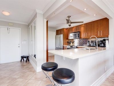 400 NE 14th Ave #515, Hallandale Beach, FL, 33009