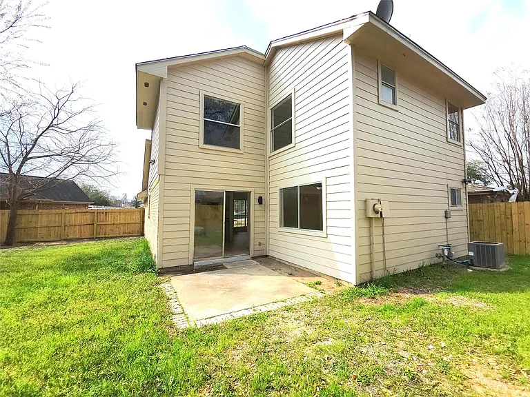 6706 Dinner Creek Ct — Photo 25