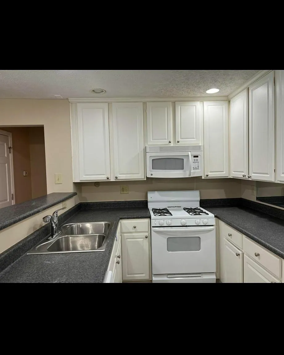 5324 Stonemeadow Ave — Photo 4
