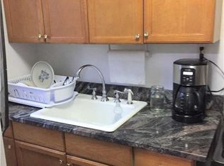 225-10 Stronghurst Ave #U, Queens Village, NY 11427