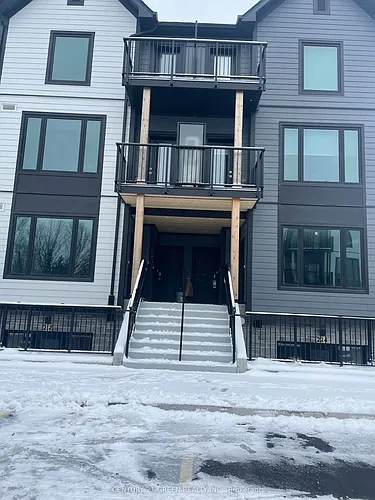 708 Woolwich St Photo 1
