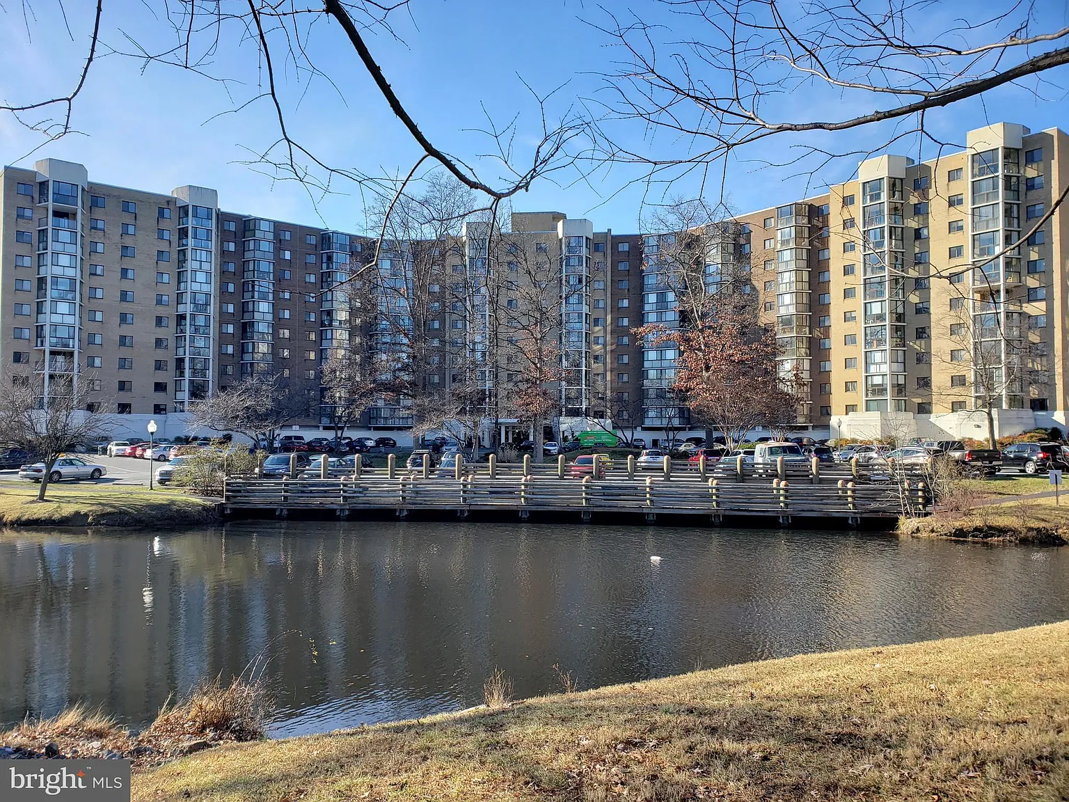 15101 Interlachen Dr #1-216 photo 1