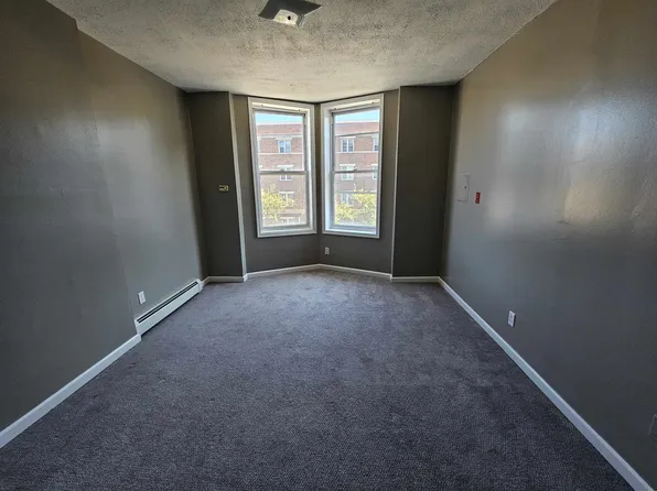 811 Montgomery Street image 4 of 7