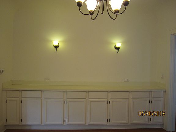 5th image of 3132 N Marietta Ave