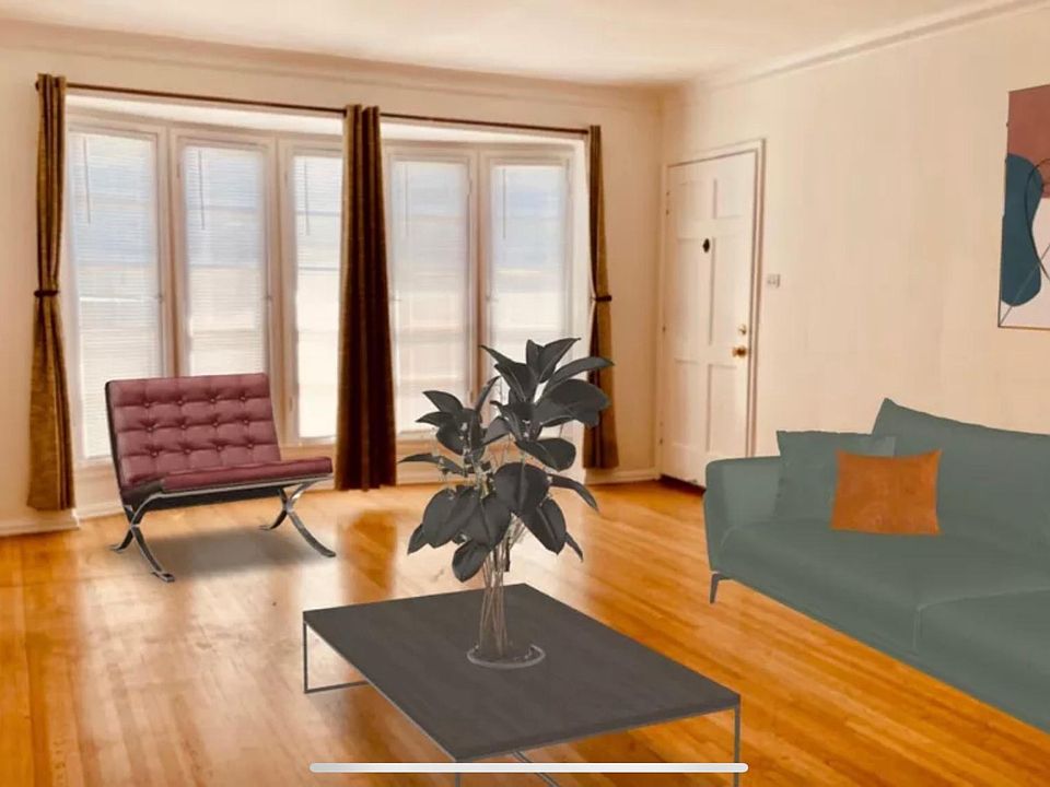 1st image of 10942 Moorpark St #3/4