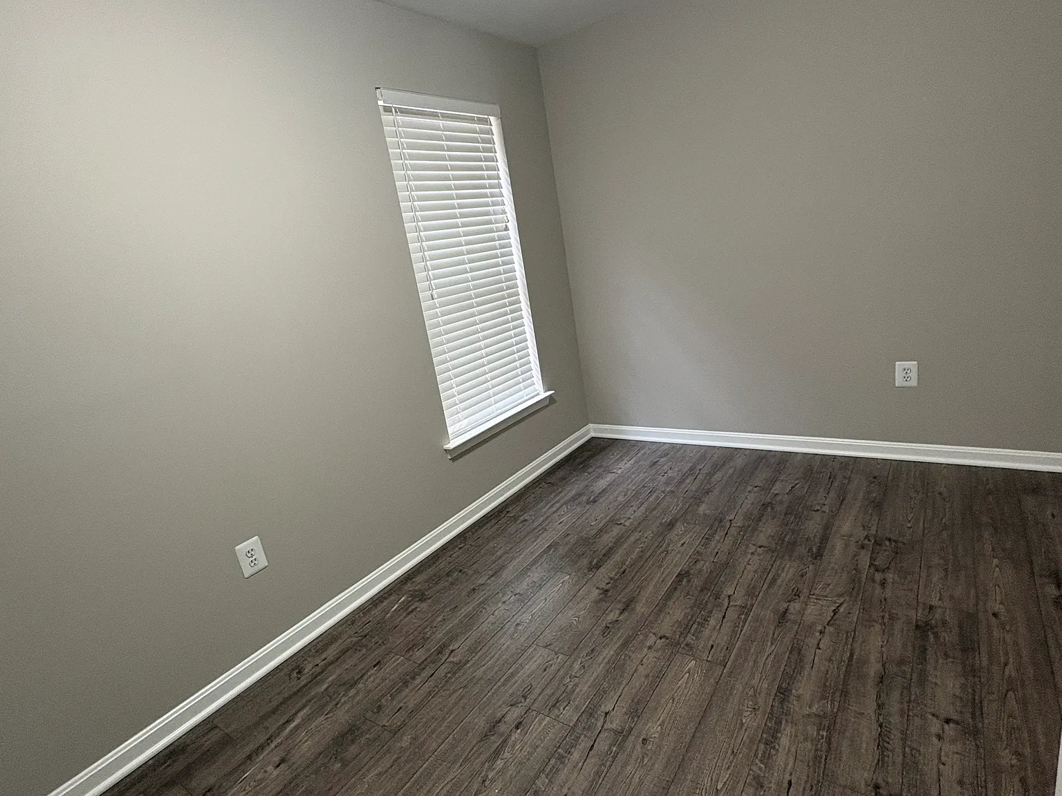 2 bed, 1156 sqft, $1,800 — Photo 4