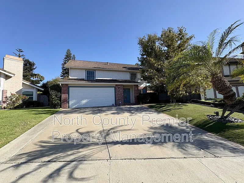 4 bed, 2.5 bath, 1988 sqft, $5,295 — Photo 3