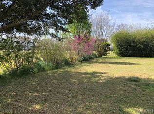 1230 Davis Bay Rd, Elizabeth City, NC 27909