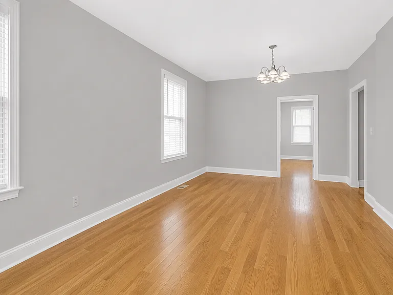 21 Cross St #1 — Photo 4