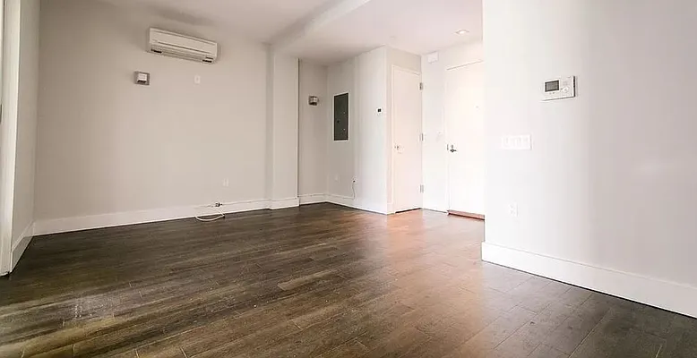 Rented by MySpaceNYC | media 4
