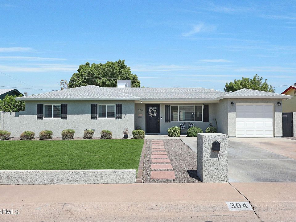 1st image of 304 E EL CAMINO Drive