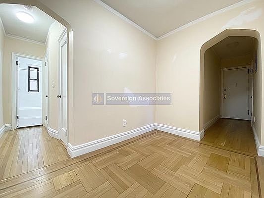 3rd image of 576 Fort Washington Ave #4C