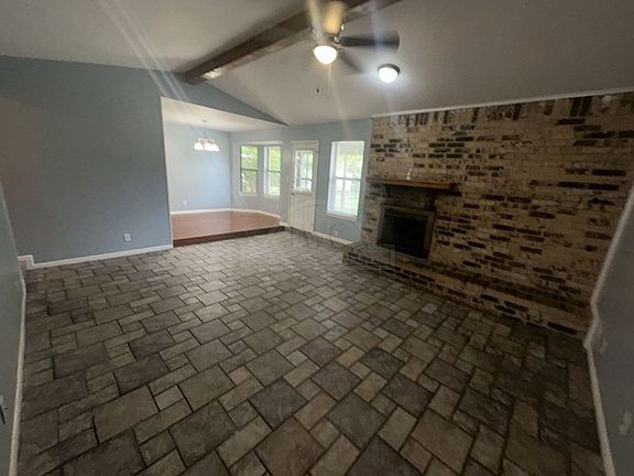 3rd image of 1815 Gautier Ave