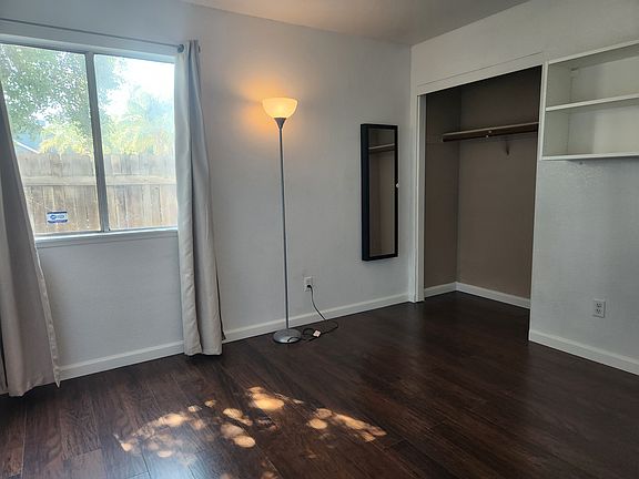 2nd image of 8173 Spanish Wells Ct