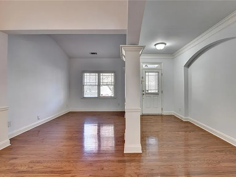 2104 Nelms Pointe Lndg — Photo 4