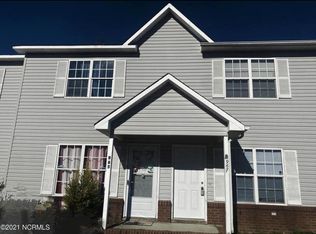 967 W Pueblo Dr, Jacksonville, NC 28546