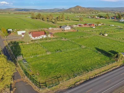 4664 N McKay Rd, Prineville, OR, 97754