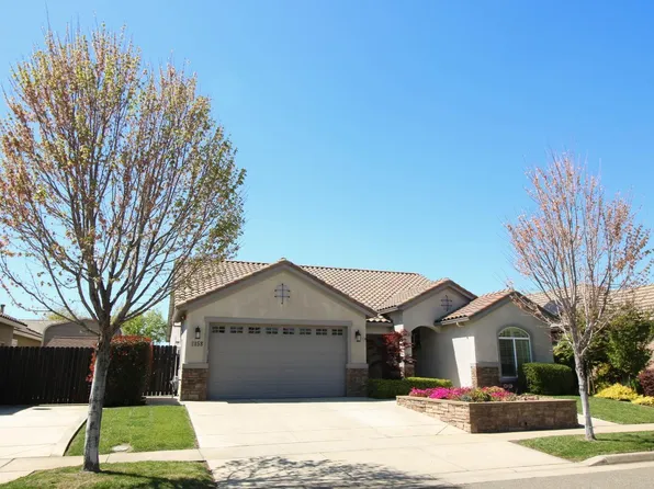 2158 Newcastle Dr, Yuba City, CA 95991