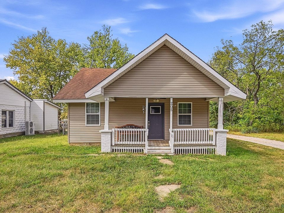 1st image of 205 N Porter Avenue
