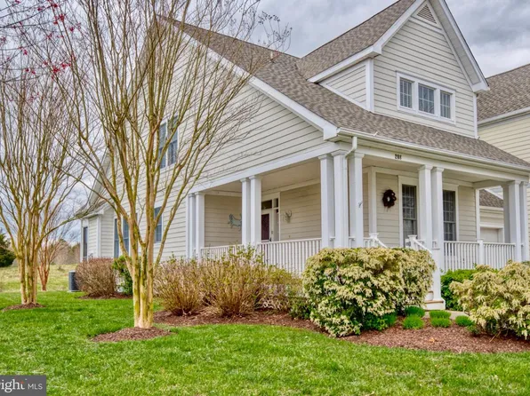 208 October Glory Ave, Ocean View, DE 19970