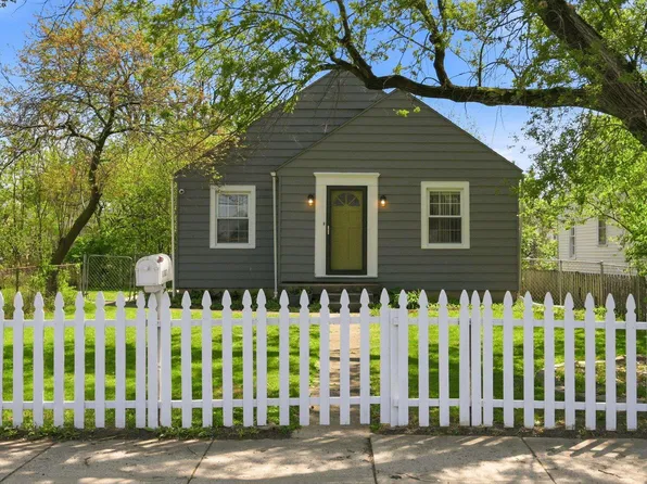 1107 W Bethel Ave, Muncie, IN 47303