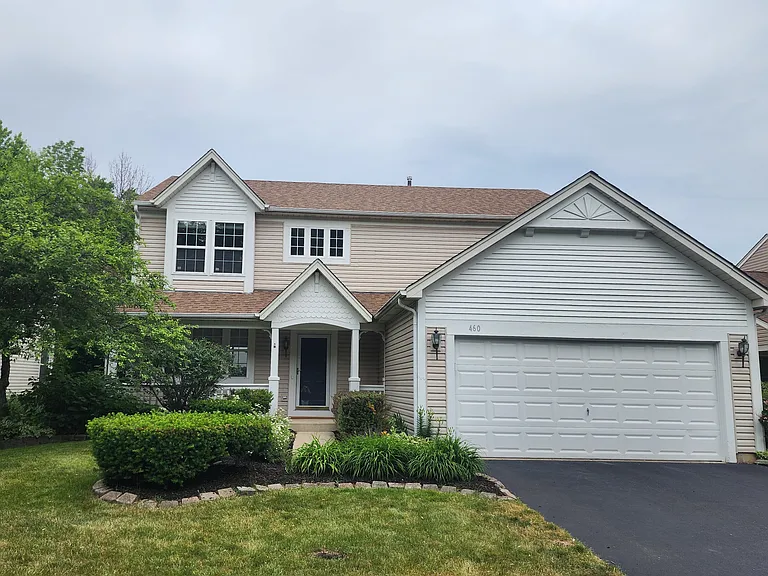 460 Arlington Ln — Photo 1
