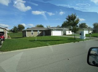 8349 Crooked Bend Rd, Roscoe, IL 61115