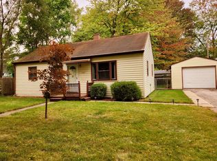 1124 Baldwin St, Midland, MI 48642