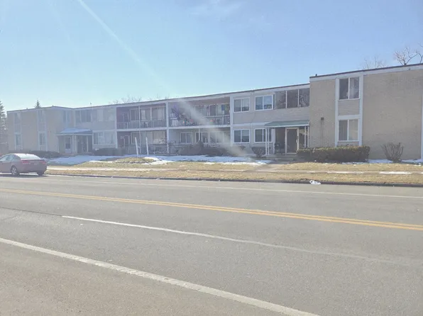 River Park Apartments