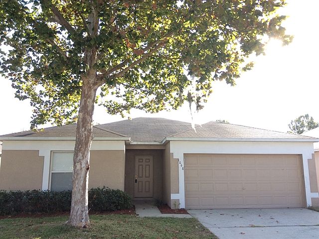 1st image of 1068 Amanda Kay Cir