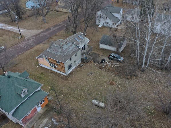 104 3rd Ave, Bellingham, MN 56212