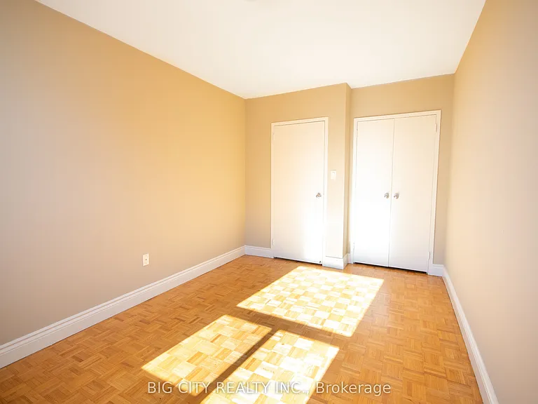 50 Cambridge Ave #22 — Photo 5