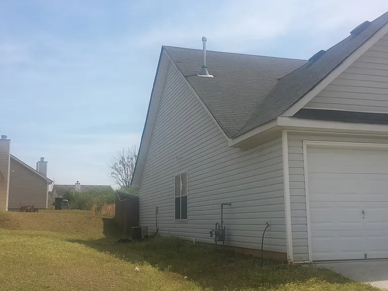 60 Lassiter Dr — Photo 12