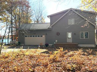 1461 Tasha Dr, Edmore, MI 48829