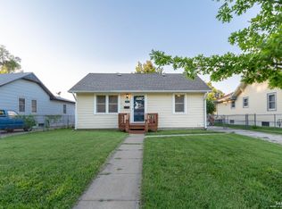 917 Gypsum Ave, Salina, KS 67401