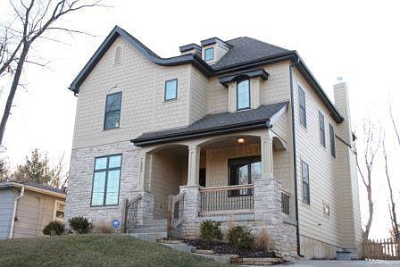 1st image of 803 Evans Ave