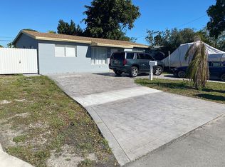 7241 Cleveland St, Hollywood, FL 33024