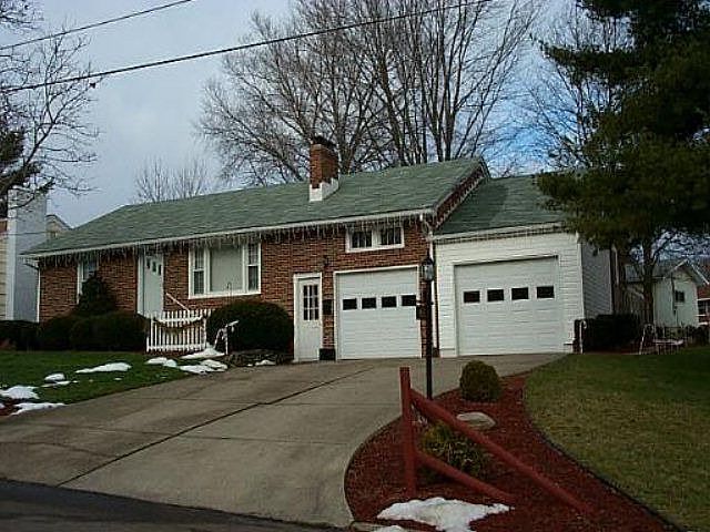 1st image of 460 Midland Dr
