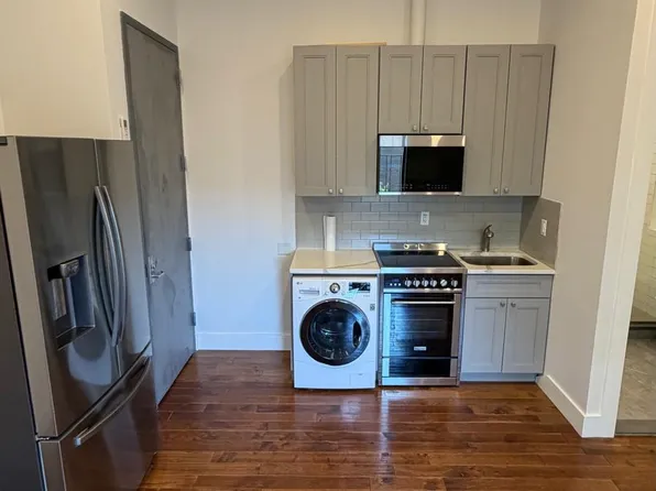 6001 70th Ave, Ridgewood, NY