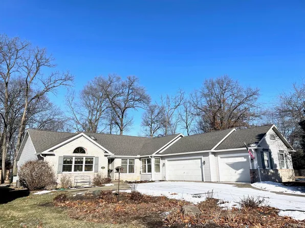 828 Bur Oak Ct E, Lafayette, IN 47909