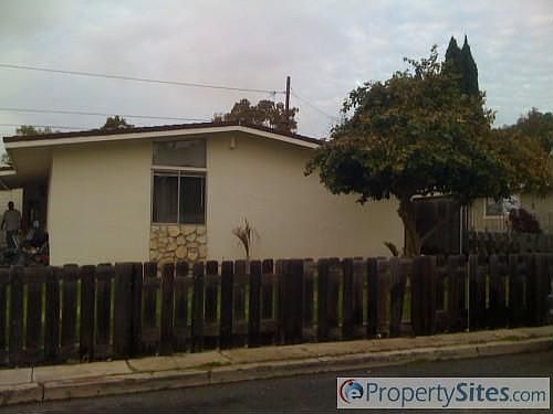1st image of 375 Franklin Ln