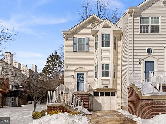 2nd image of 18500 Clovercrest Cir