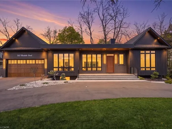 263 Westdale Rd, Oakville, ON L6L 4Z7