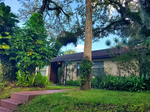 1000 Beach Ct, Fort Pierce, FL 34950